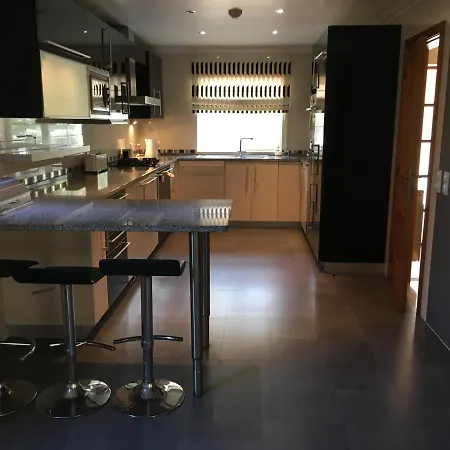 Luxury On Championship Golf Course Villa *